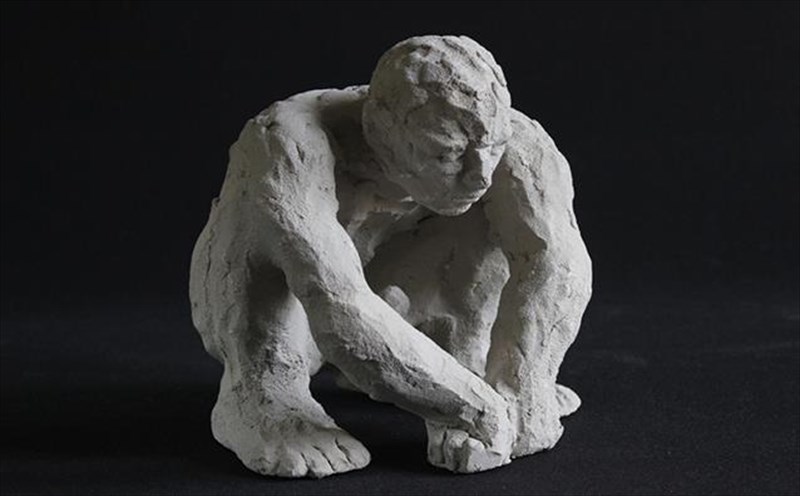 homo-faber-xioumor-sumponia-kai-sarkasmos-stin-aithousa-texnis-ekfrasi