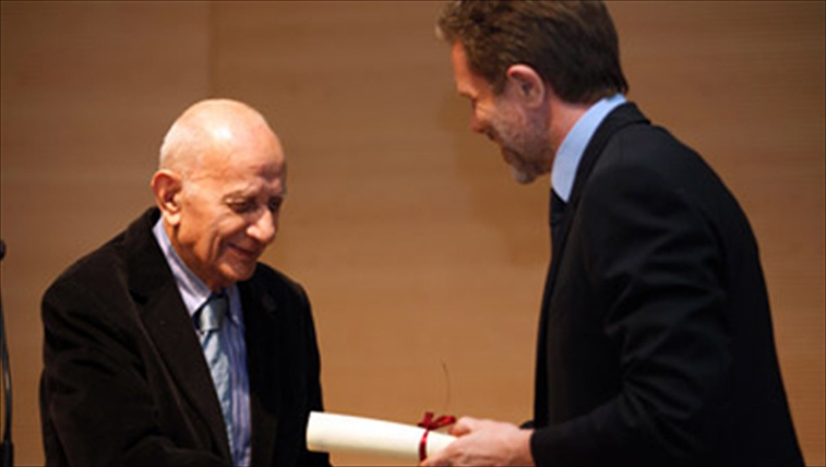 aponemithikan-ta-kratika-brabeia-logotexnias