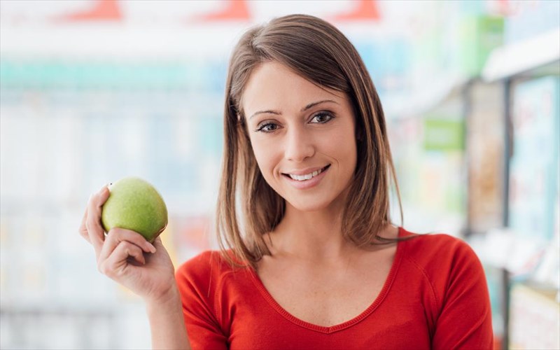 diatrofi-kai-antigiransi-poies-trofes-mas-kratoun-neous-gia-panta