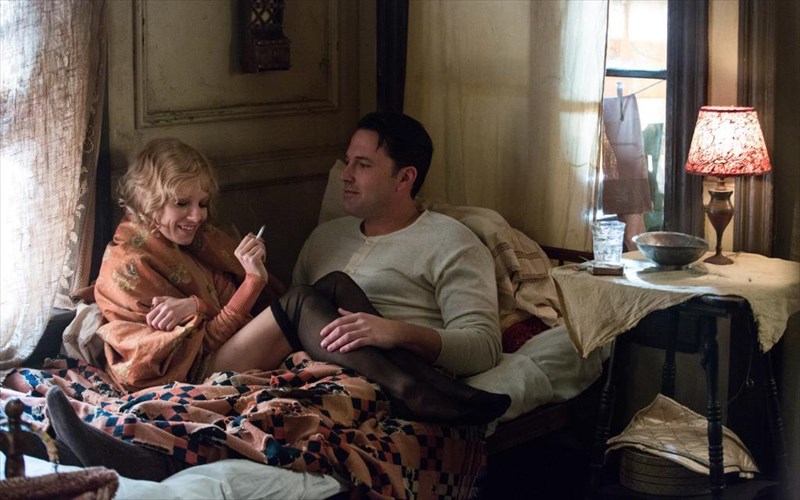 giati-kopikan-oi-aisthisiakes-skines-apo-ton-nomo-tis-nuxtas