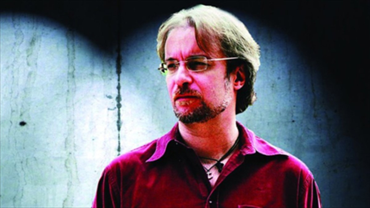 o-miltos-pasxalidis-sti-skini-tou-socialista