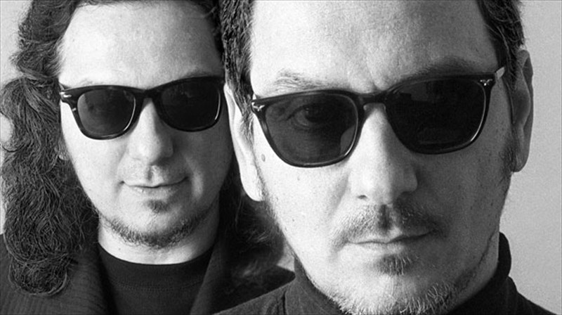 oi-xaris-kai-panos-katsimixas-se-mia-sunaulia-anadromi