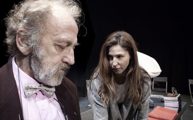 i-oleanna-me-tous-petropoulo-kai-papoutsaki-sto-olvio