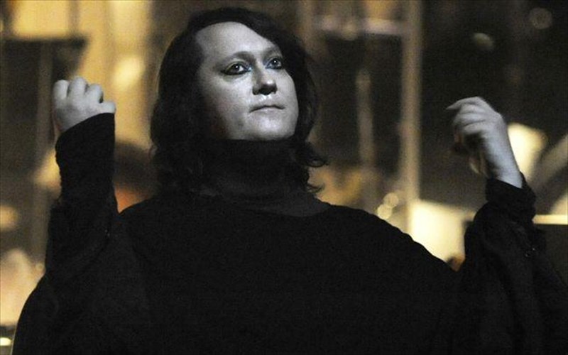 neo-single-apo-tin-anohni-me-titlo-paradise