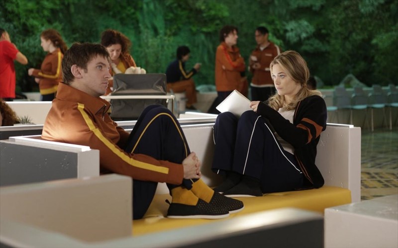 to-legion-anatrepei-osa-kserame-gia-ti-metafora-uperiroikon-komik-stin-othoni