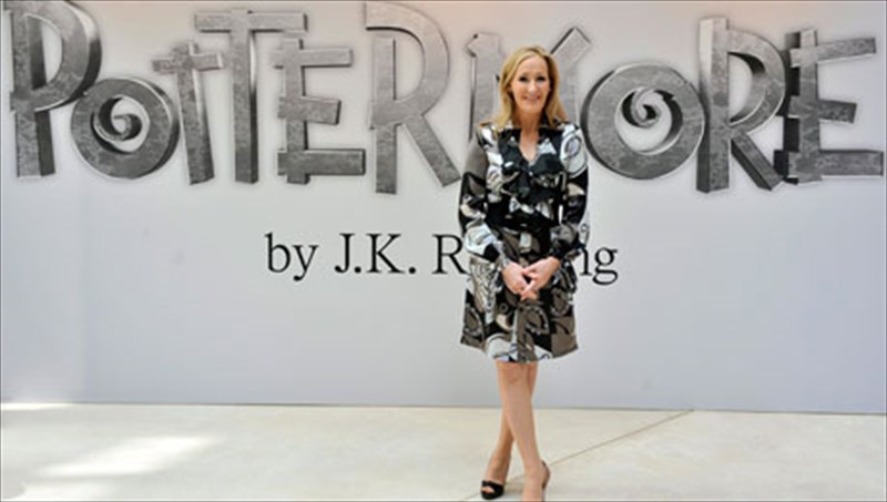 poia-diasima-logotexnika-aristourgimata-eixan-arxika-aporrifthei