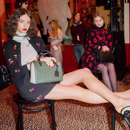 mathimata-manikiour-apo-ti-nea-yorki