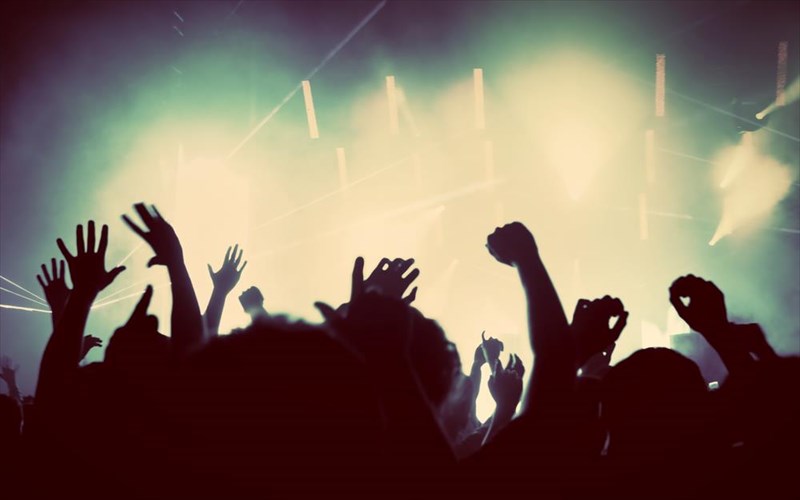 5kai1-sunaulies-gia-to-mina-martio