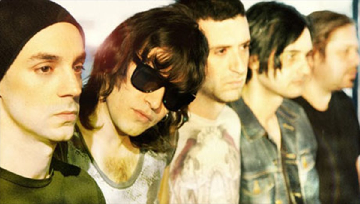 oi-matisse-parousiazoun-ton-neo-tous-disko-paper-door-sto-gagarin