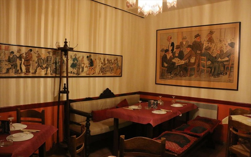 stin-alli-skala-tou-peiraia-mas-serbiran-kuklades-sto-piato