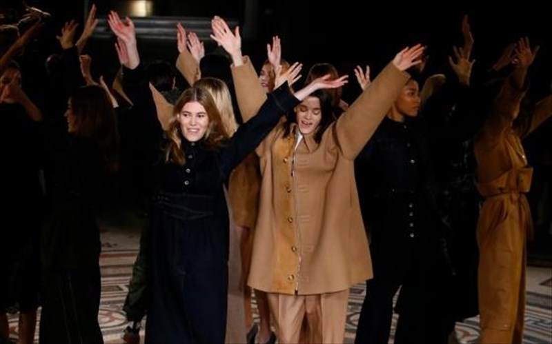 sugkinitiko-afieroma-tis-stella-mccartney-ston-george-michael