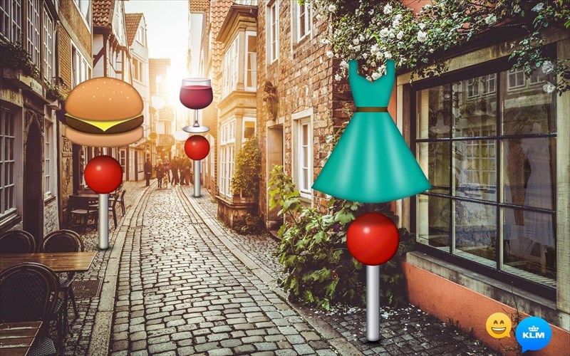 ta-emoji-mpainoun-stin-upiresia-ton-taksidioton