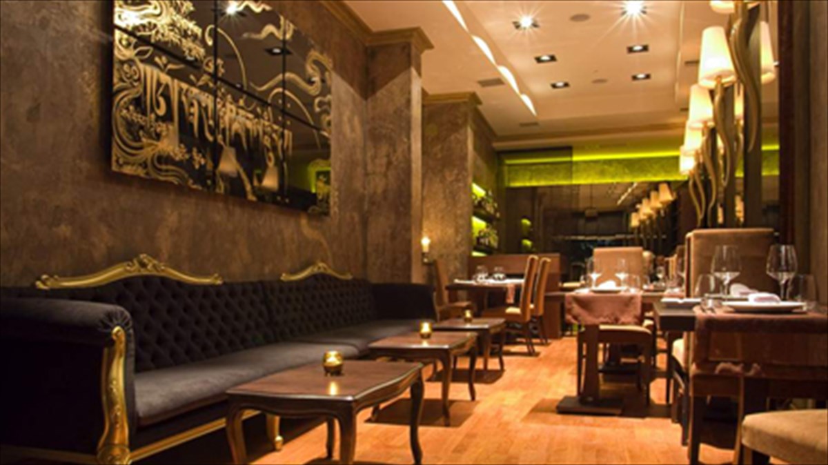 menou-geusignosias-me-krasi-apo-to-ktima-nico-lazaridi