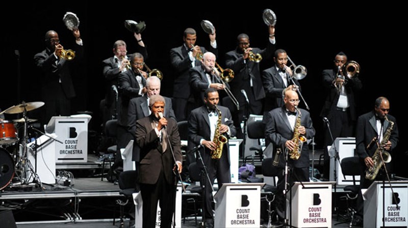 i-count-basie-orchestra-stin-athina