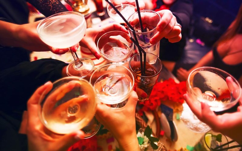 epikinduni-i-meiksi-energeiakon-poton-me-alkool-meiksi-energeiakon-poton-me-alkool