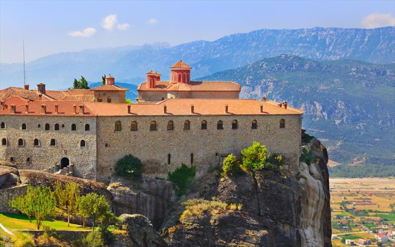 idees-gia-pasxalines-apodraseis-stis-omorfies-tis-elladas