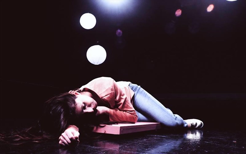 paratasi-gia-to-ola-auta-ta-uperoxa-pragmata-sto-neo-kosmo