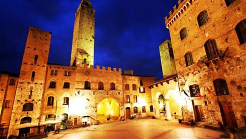 10-ekpliktika-kai-ligotero-touristika-meri-stin-italia