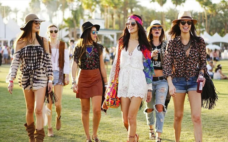 ti-forame-se-mia-sunaulia-i-ena-festibal