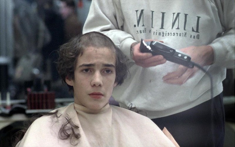 me-to-bennys-video-o-michael-ianeke-dimiourgise-mia-sokaristiki-tainia-gia-gera-stomaxia-michael-ianeke-dimiourgise-mia-sokaristiki-tainia-gia-gera-stomaxia